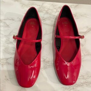 Zara Women's Red Patent Leather Mary Jane Flats